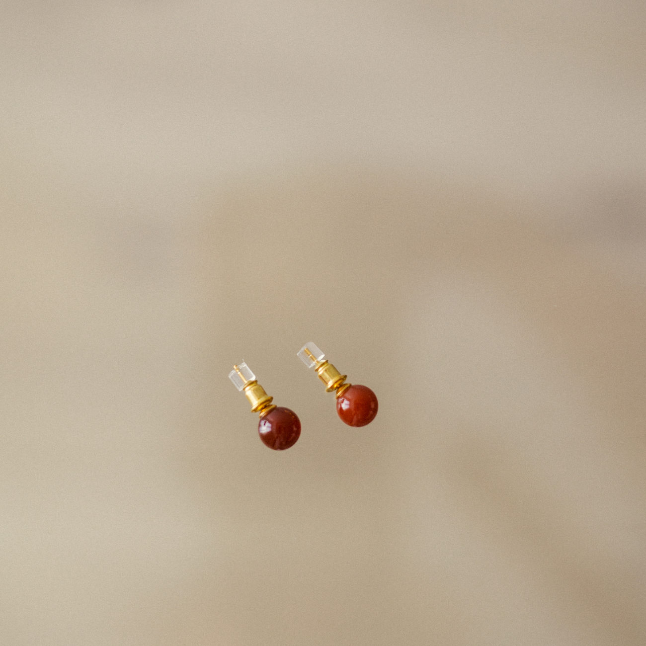 Сережки stonе