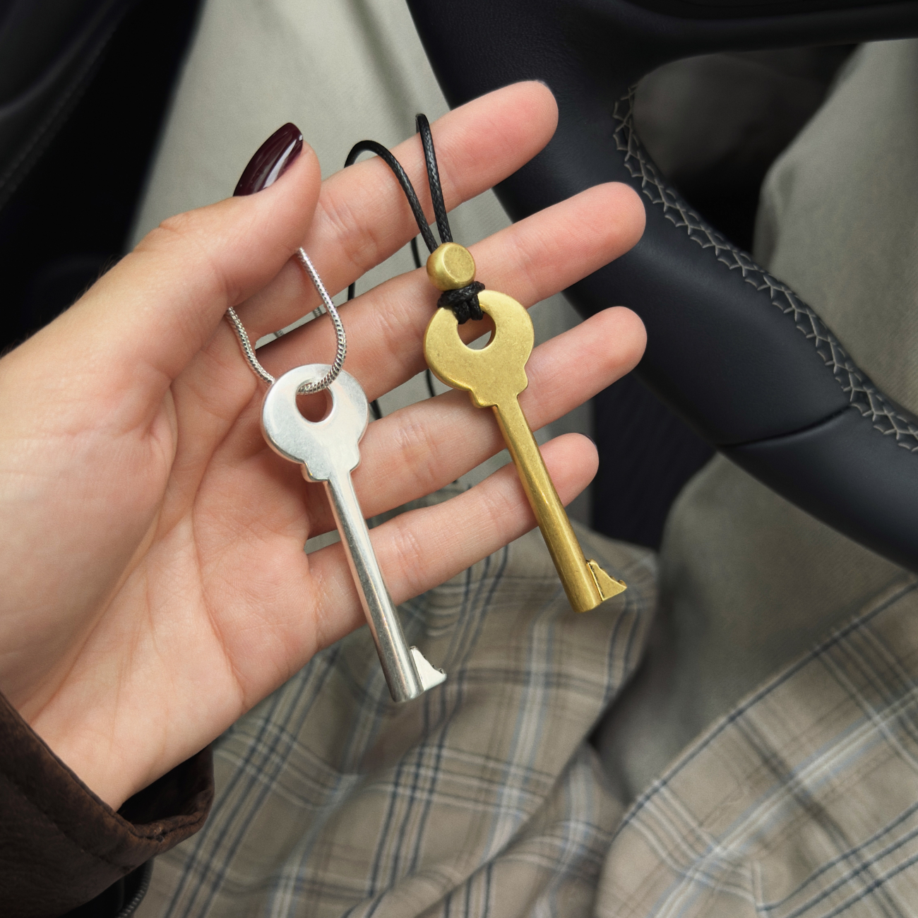 Кулон Key